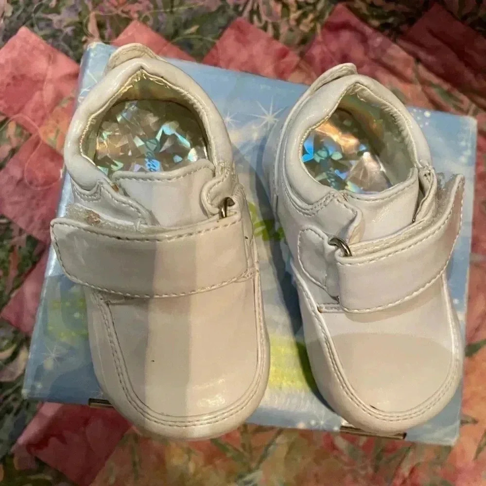 White Christening (boys) Shoes - Picture 3 of 5
